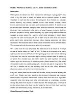 Eseja 'Mobile phones at school: useful tool or distraction?', 1.